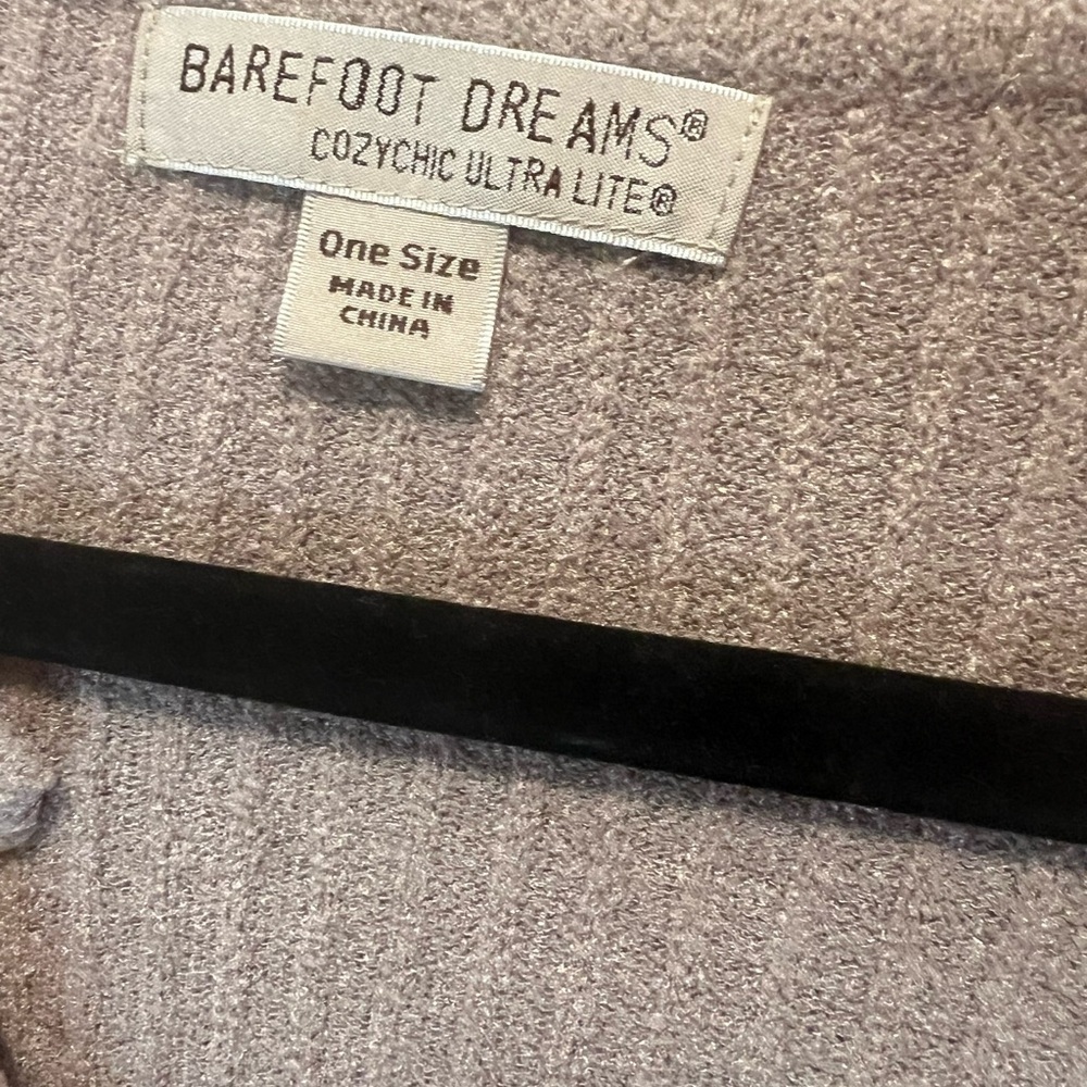 Barefoot Dreams Cozy V-Neck Knit dress - Picture 4 of 5